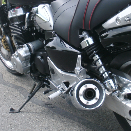 Verstellbarer dB-Killer Honda CB 1300 X4